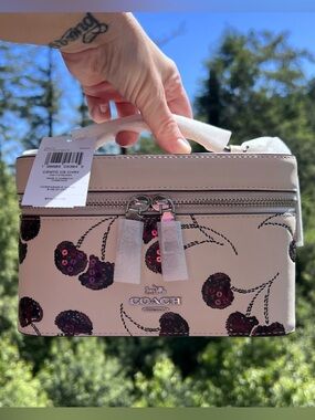 COACH Cosmetic & Make up Case w Cherry Print CDC13 AUTHENTIC New Coach Packaged